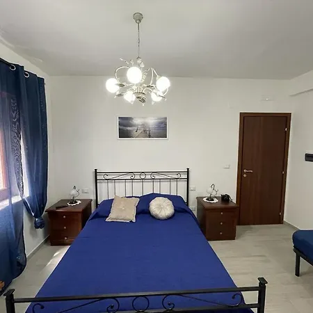 בית הארחה Donnabella House