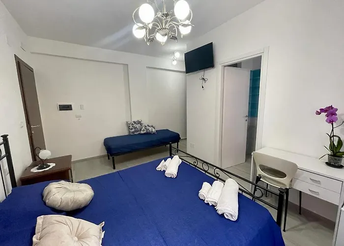 Donnabella House אגרופולי